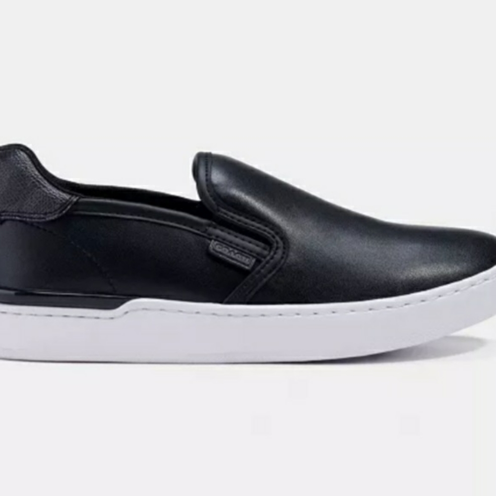 Coach Walker Leather Black 7.5b